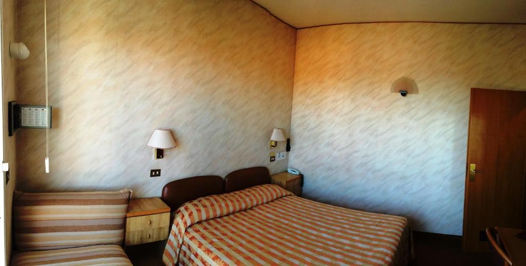 Eden Hotel Varazze Værelse billede